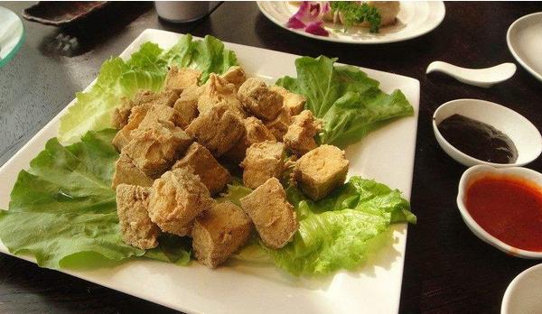 绍兴臭豆腐和长沙臭豆腐的区别是什么 绍兴臭豆腐的做法大全