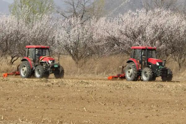 东北种地几月份开始种，种地需要用到什么工具